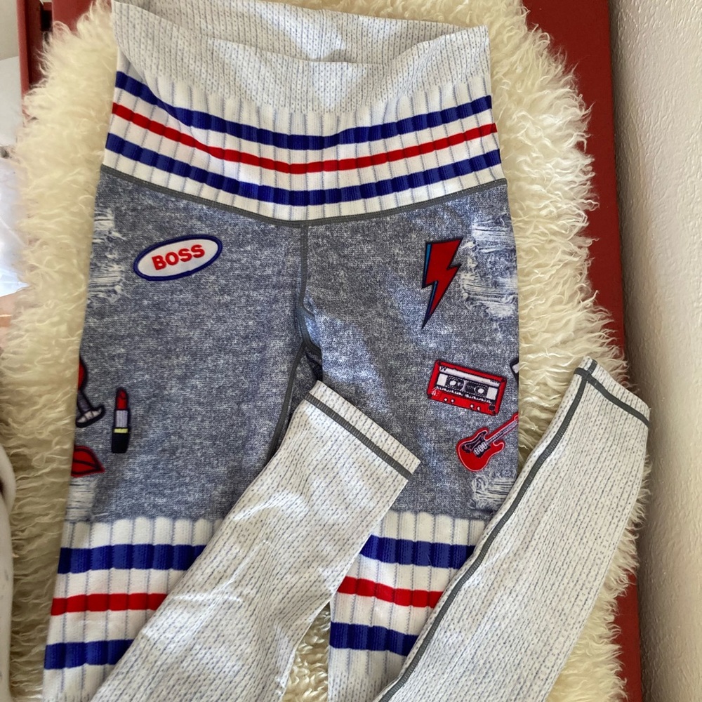 Women’s yoga pants small